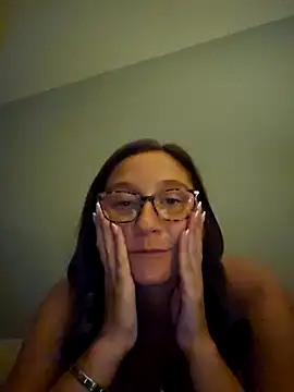 LoverLivvy webcam