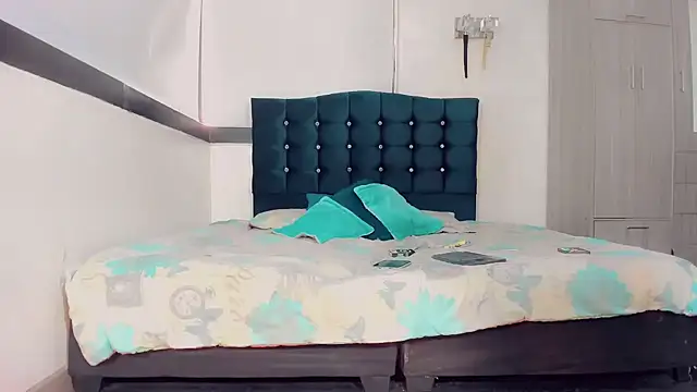 _Riannagarcia_ webcam