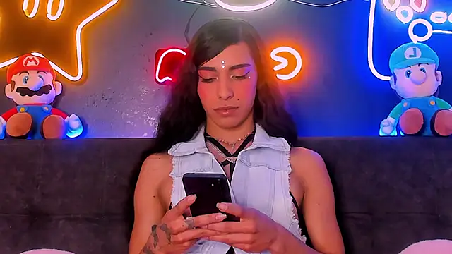 TiffValentinee_ webcam