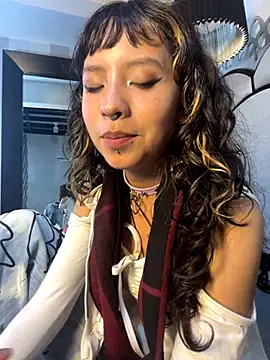 MistyXweet webcam