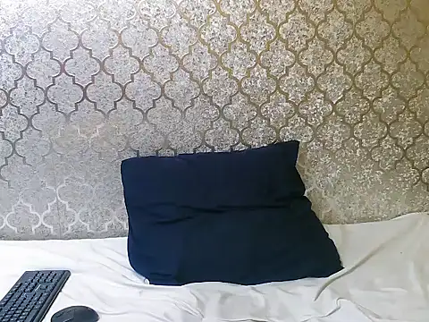 CreamySlenda webcam