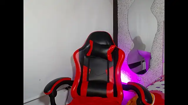 manelike_ webcam