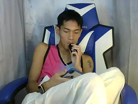 riks_tyler webcam