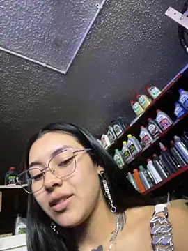emily_22x webcam