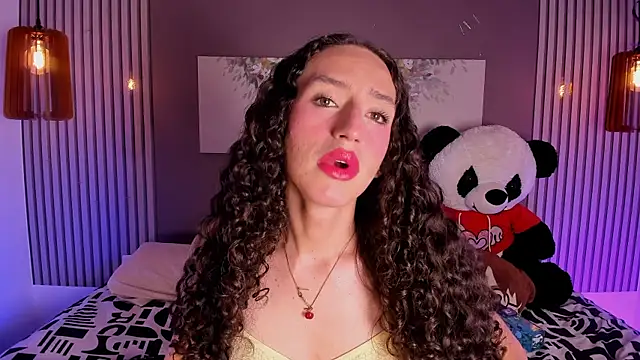 pinky_peach webcam