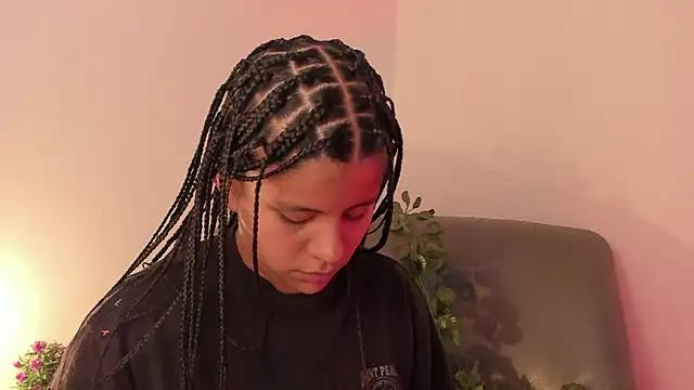 sasha_roldann webcam