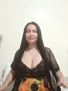NaughtyBell69 webcam
