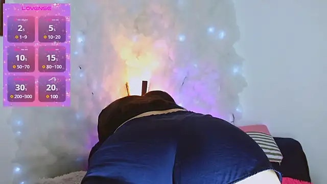 camila_lewis webcam