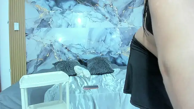 luna_hoott webcam