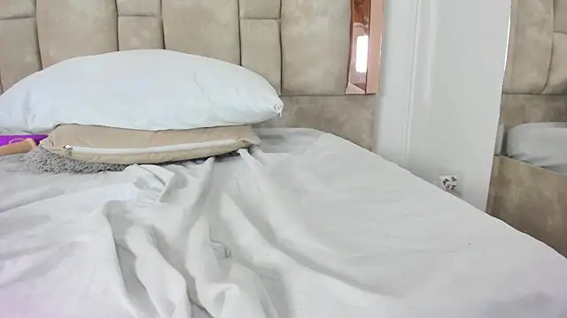 Samantha_Chanes webcam