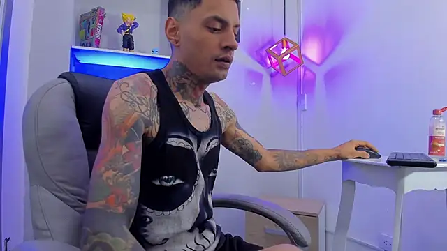 AlejandroAs_ webcam