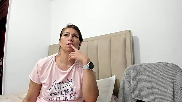 Chloemiller89 webcam