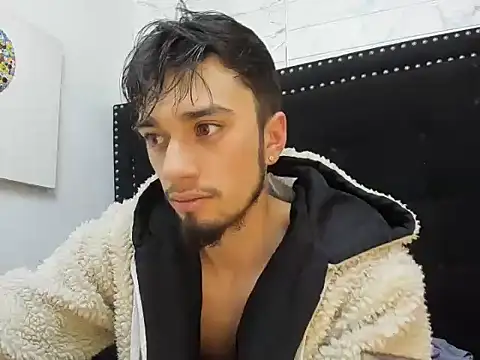 Theo_StoneRs webcam