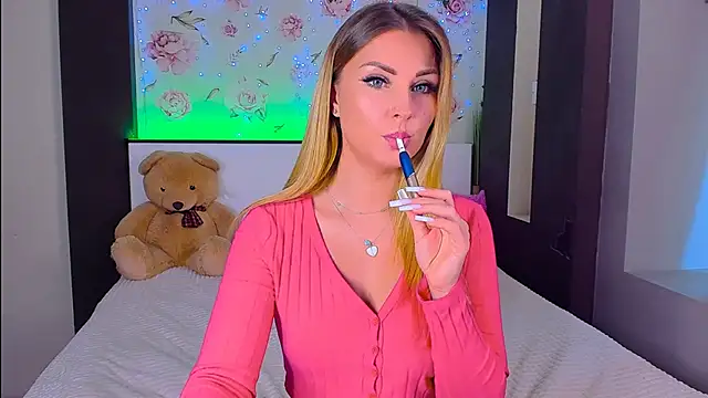 _UrLexxly webcam
