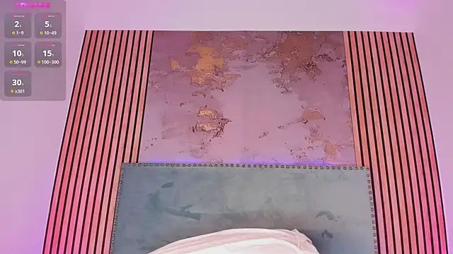 Lorrainee_ webcam