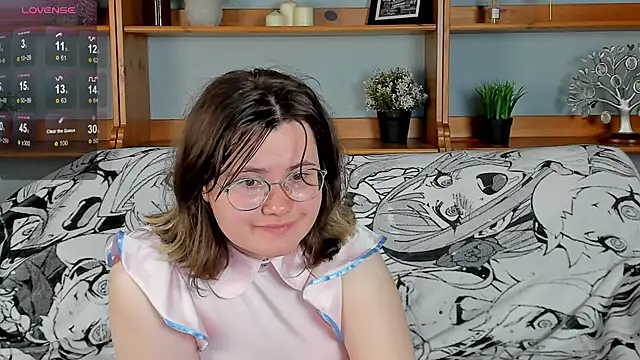 Alice_smile_for_me webcam