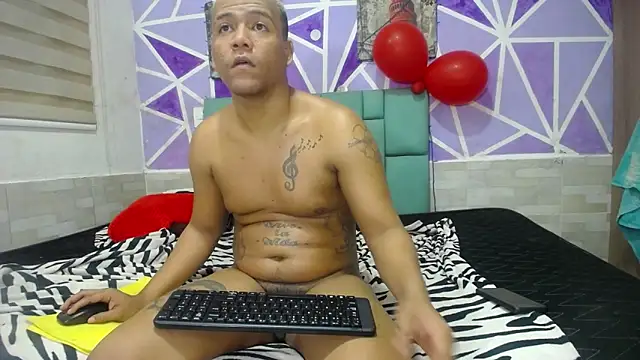 Shantal_Dominic webcam