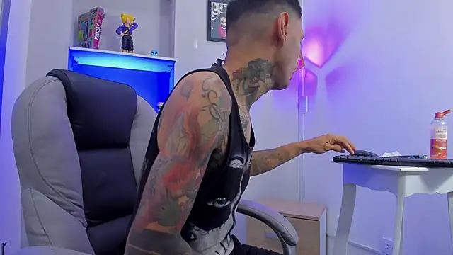 AlejandroAs_ webcam