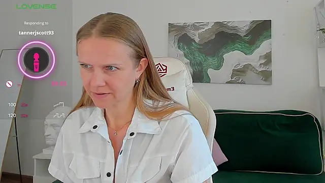 Eliza_Wilsoon webcam