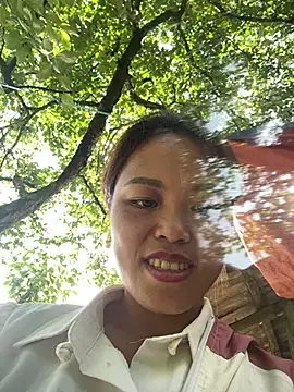 MychuSweet from StripChat is Freechat