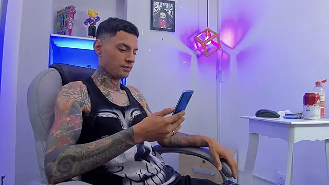 AlejandroAs_ webcam