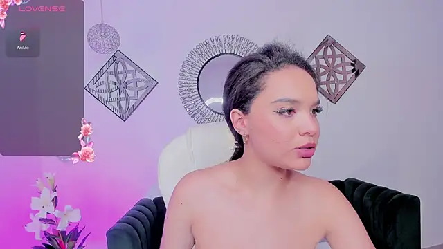 Ayshel_cooperr webcam