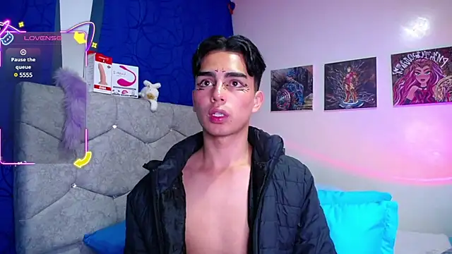 OwenBluee webcam