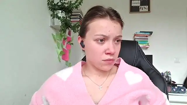 WonderAngela webcam