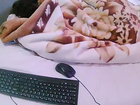 Prettychubby02 webcam