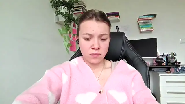 WonderAngela webcam