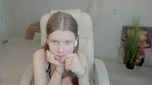 Azuma_Koko webcam