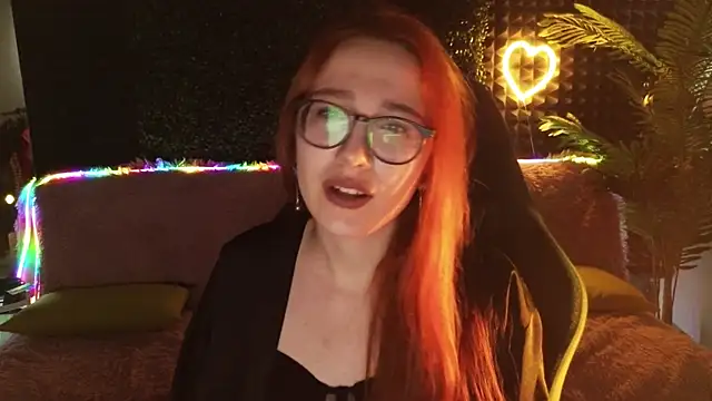 amber_wink webcam