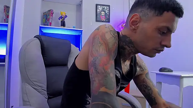 AlejandroAs_ webcam
