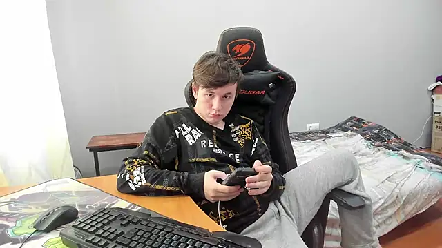 iliaskrislove webcam
