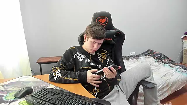 iliaskrislove webcam