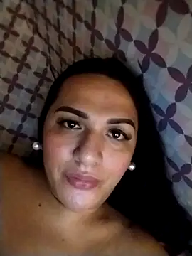 Yourbabyshane webcam