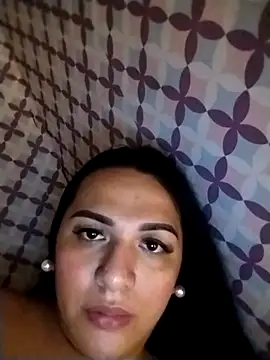 Yourbabyshane webcam