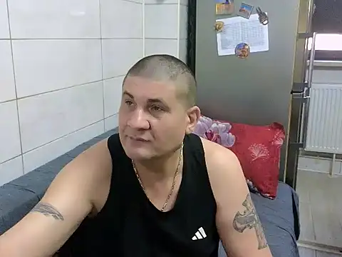SpartacusDaddy48 webcam