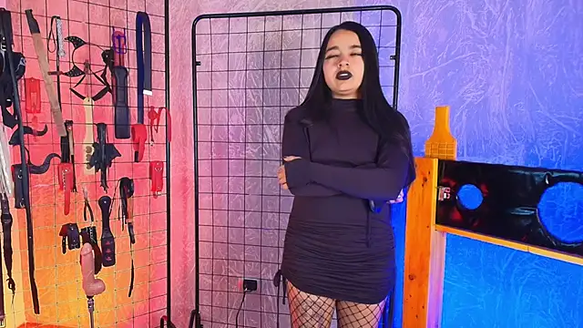 Emma_slavv_BDSM webcam
