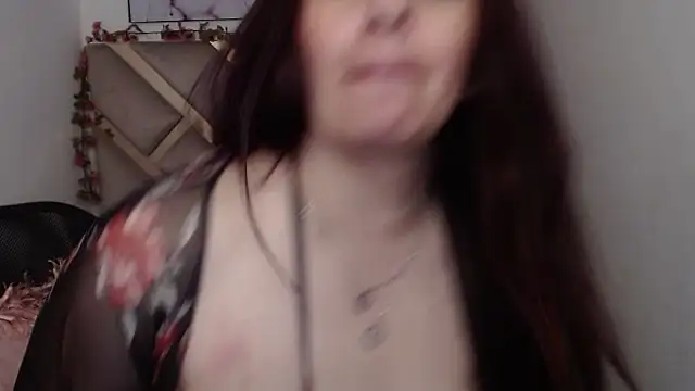 YourSexyRedhead webcam