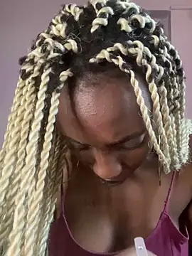 Tee_babygirl1 webcam