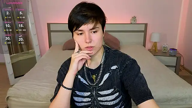 charlieeadams - CharlieeAdams's free webcam