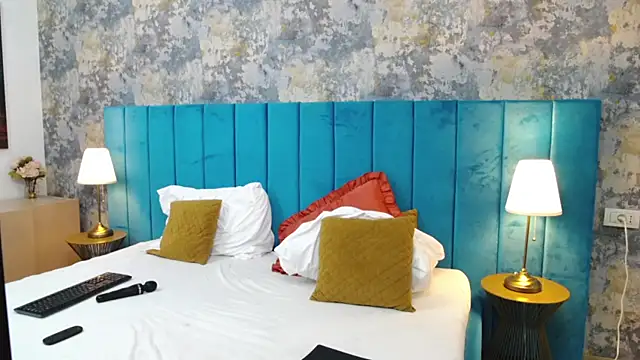 lisacroft - LisaCroft's free webcam - UK Sex Cams
