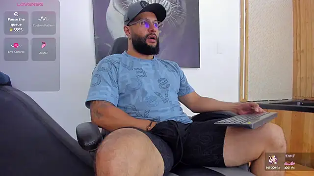 Luke__09 webcam