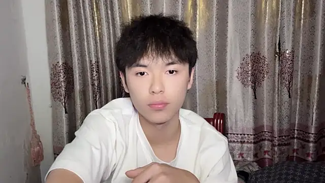 xiaottt1918 webcam