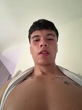 Logan_smith1 webcam