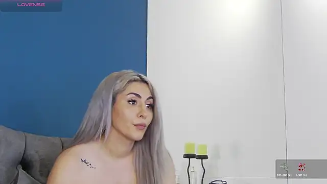 CelineMeyerr webcam