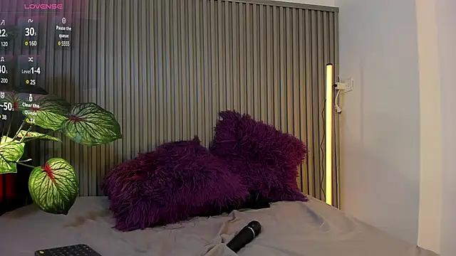 Luna_maithe1 webcam