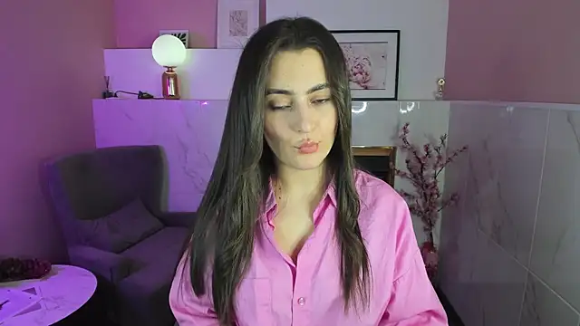 KylieMellow webcam