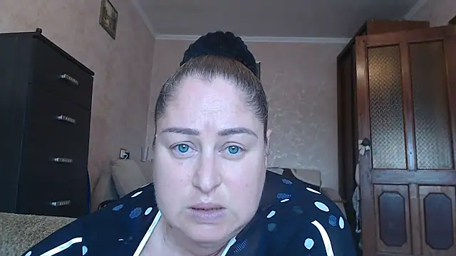 Amy_August webcam
